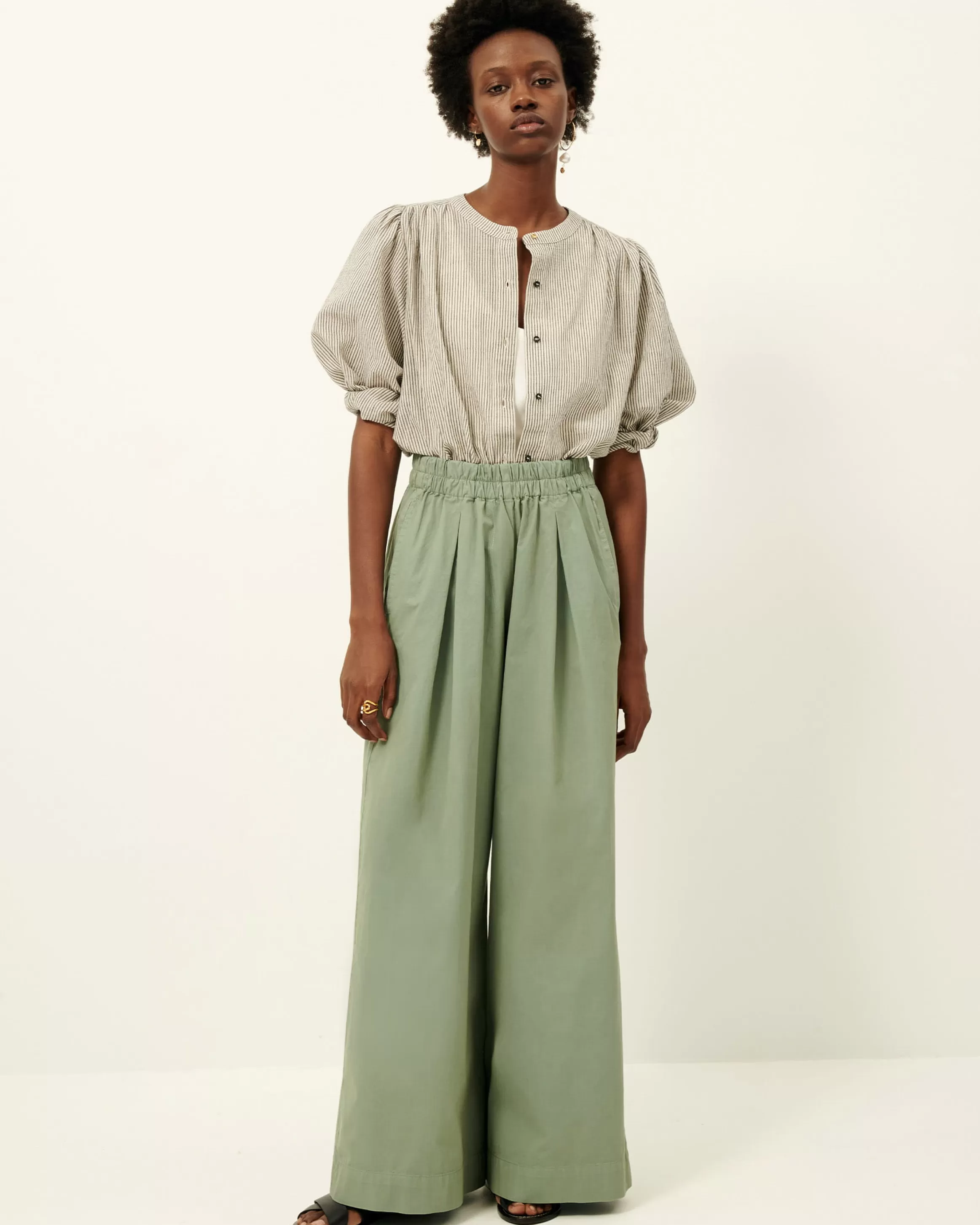 a_view_20435.webp Sessùn A view