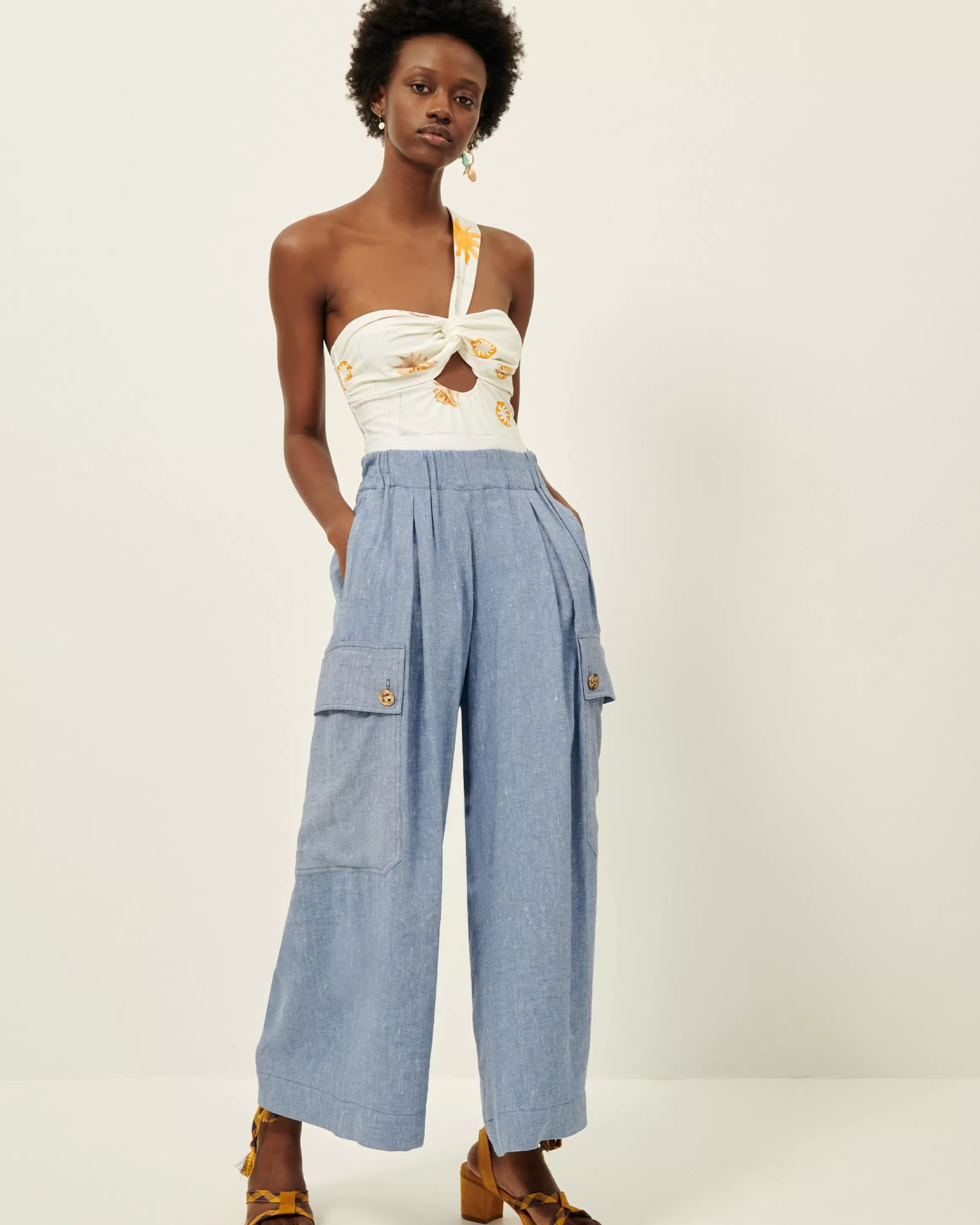 isla_cargo_22643.webp Sessùn Isla cargo