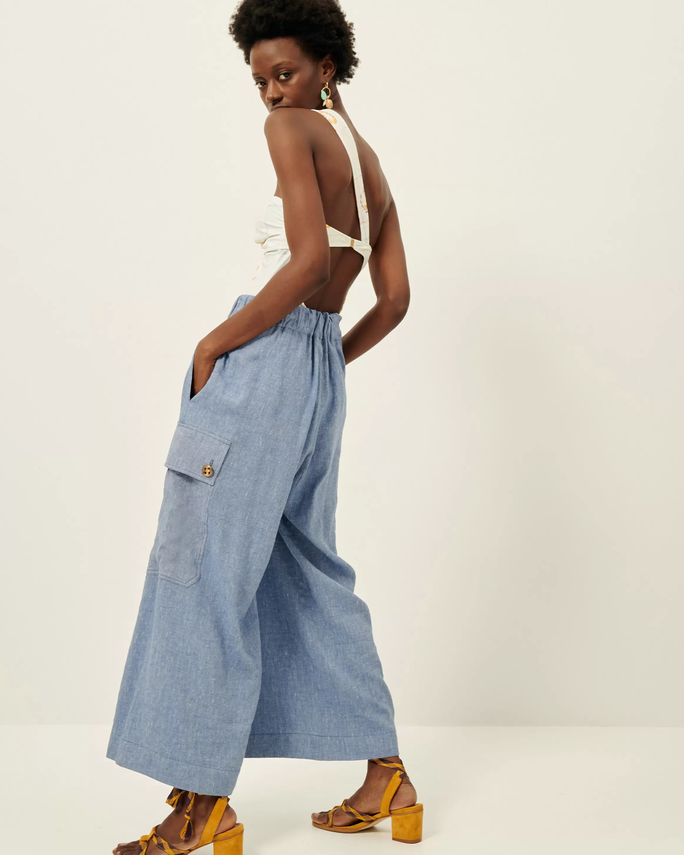 isla_cargo_22967.webp Sessùn Isla cargo