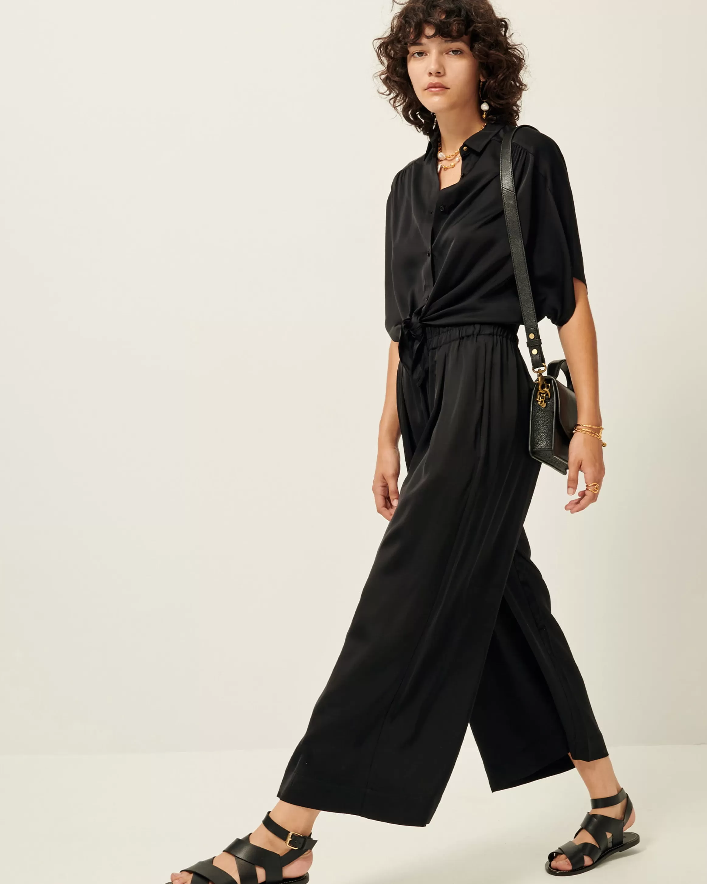 isla_night_23569.webp Sessùn Isla night