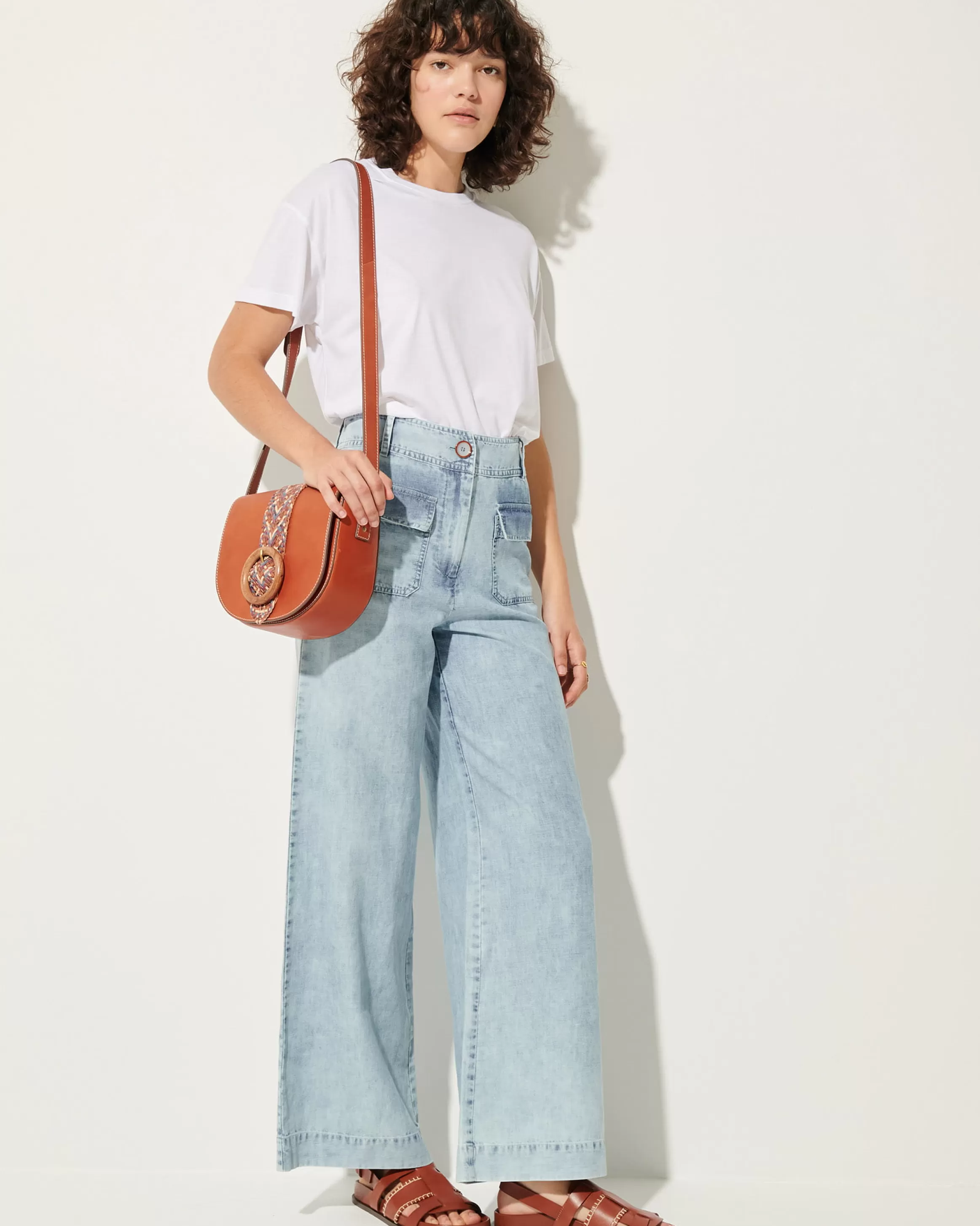 too_24540.webp Sessùn Too